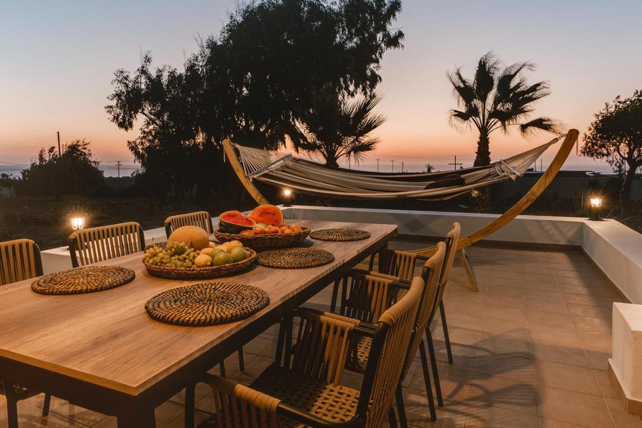 Echo Villa Фира Екстериор снимка