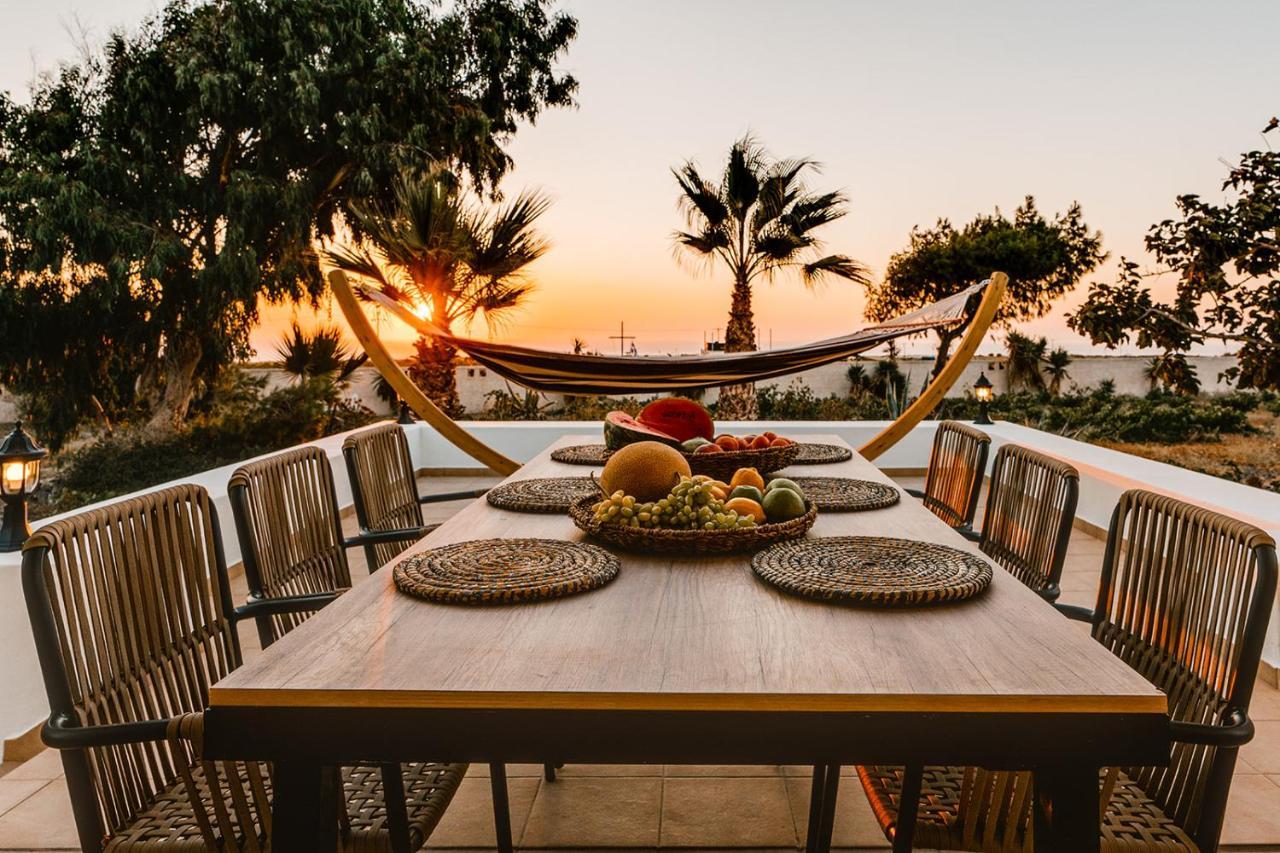 Echo Villa Фира Екстериор снимка