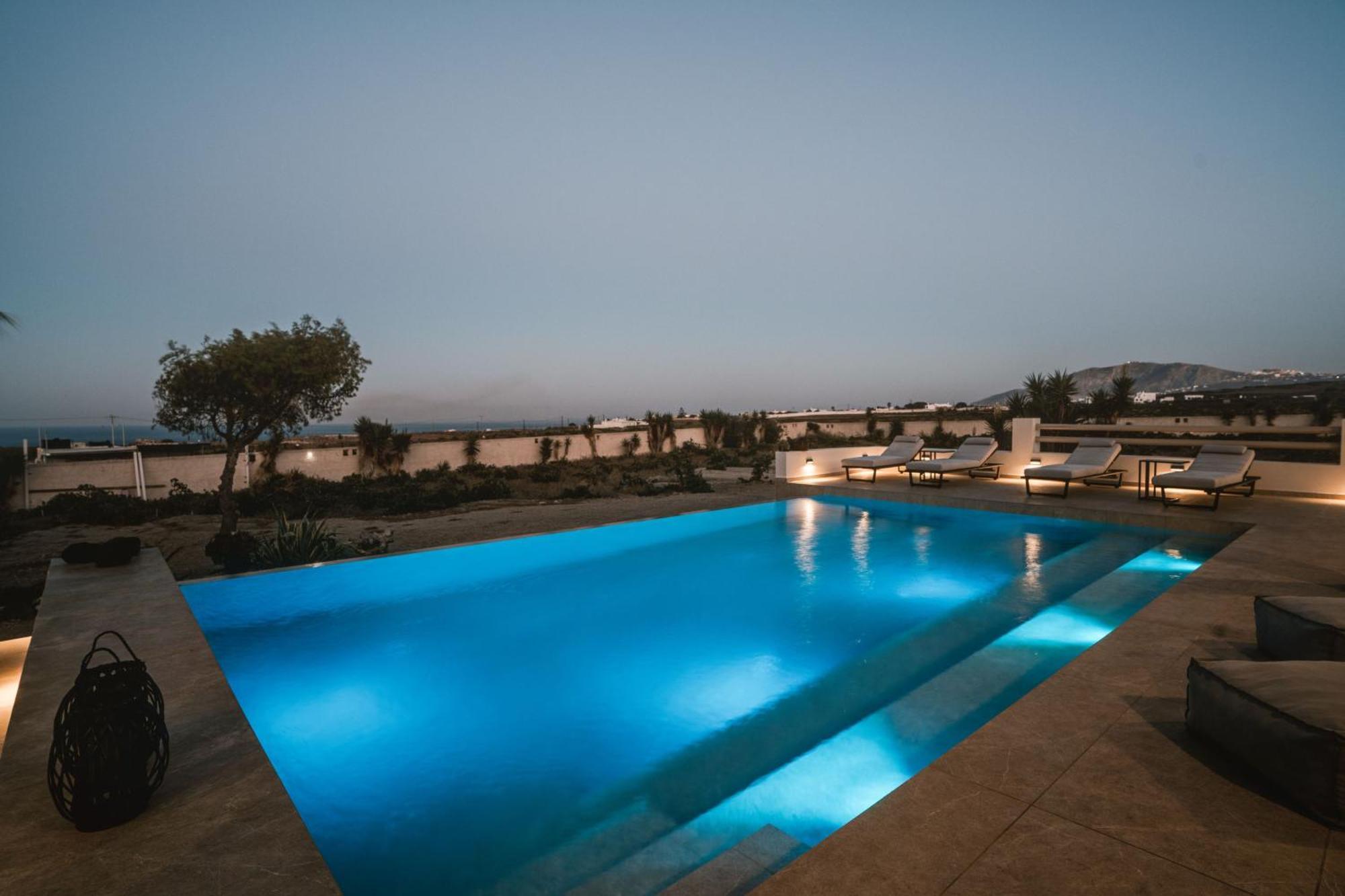 Echo Villa Фира Екстериор снимка